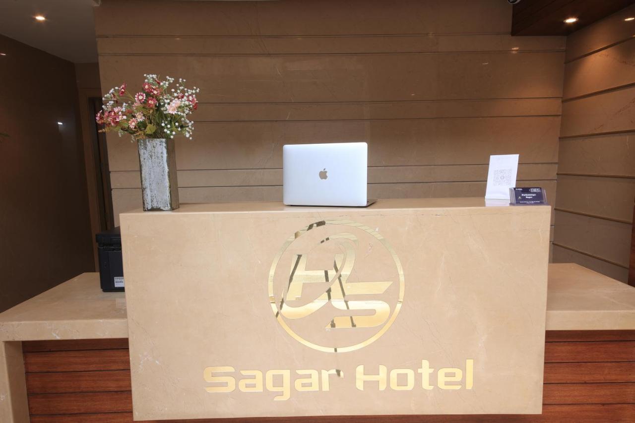 Sagar Hotel Just 5 Min From Golden Temple Amritsar Zewnętrze zdjęcie